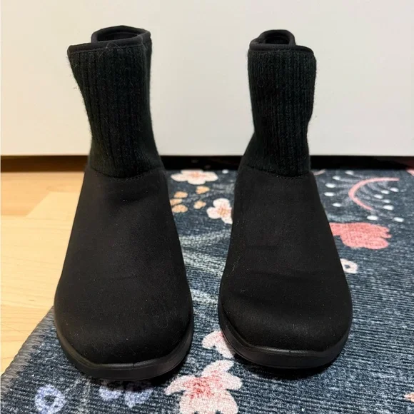 BZees Gloria Short Boot - Picture 3 of 11